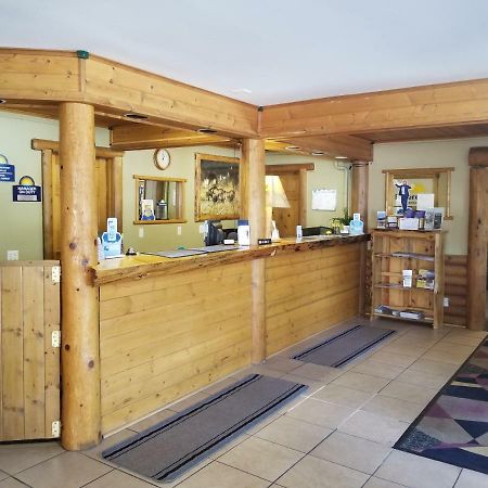 Days Inn By Wyndham Sandpoint Ponderay Exterior foto